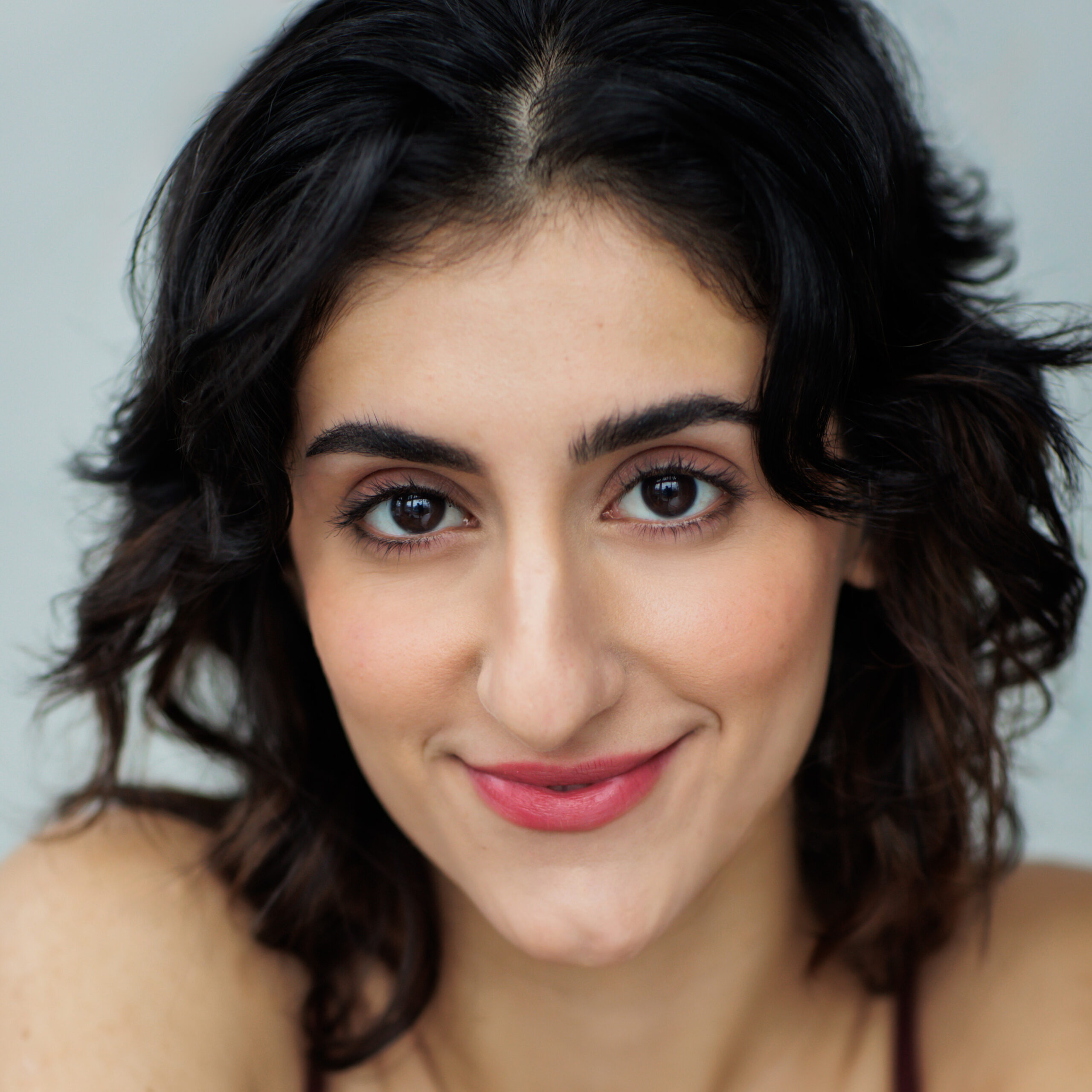 ANAHITA 600×600